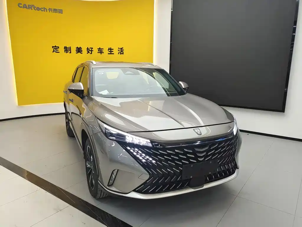 Roewe RX5 New Energy — фото 1