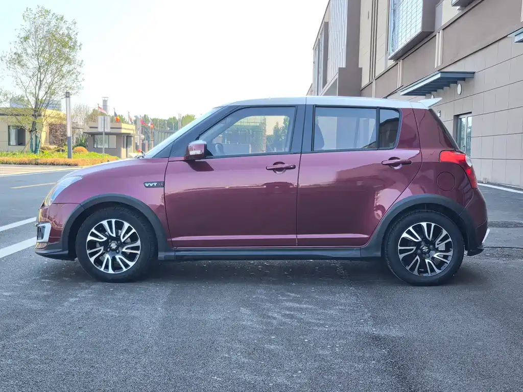 Suzuki Swift 2018 — фото 7
