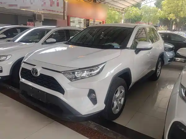 Toyota RAV4 2021