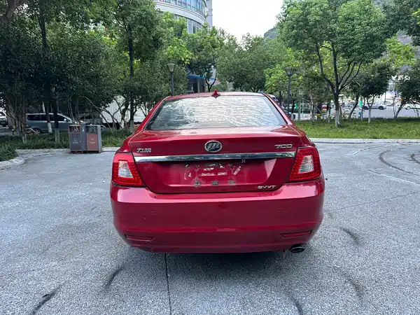Lifan 720 2015