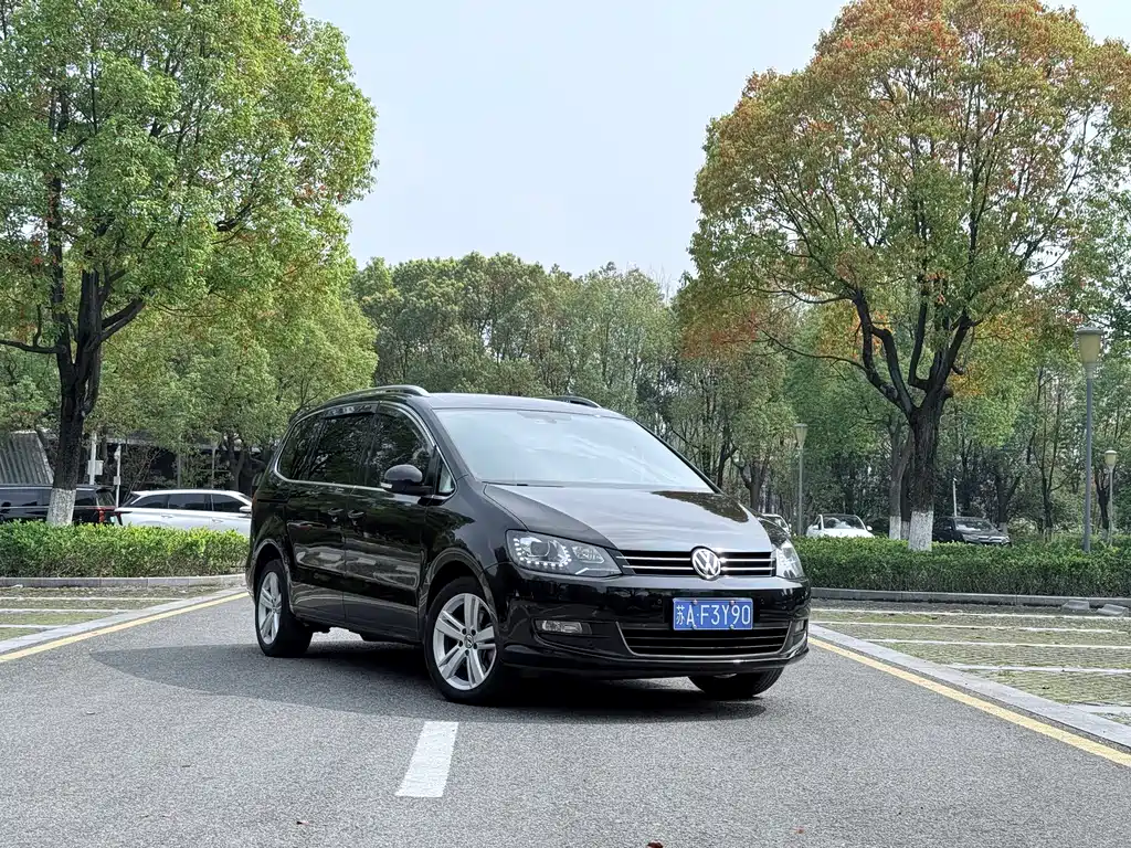 Volkswagen Sharan 2017 — фото 3