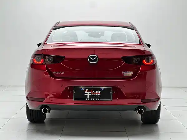 Mazda 3 Axela 2020