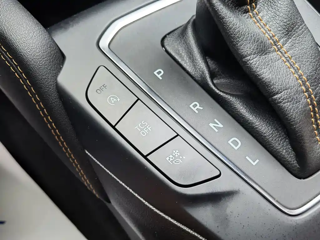 Ford Focus 2022 — фото 13