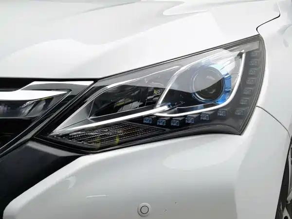 BYD Song 2016