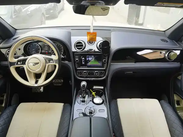 Bentley Bentayga 2019