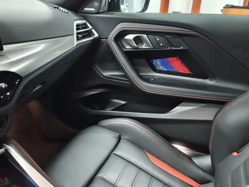 BMW M240i 2025 — фото 12