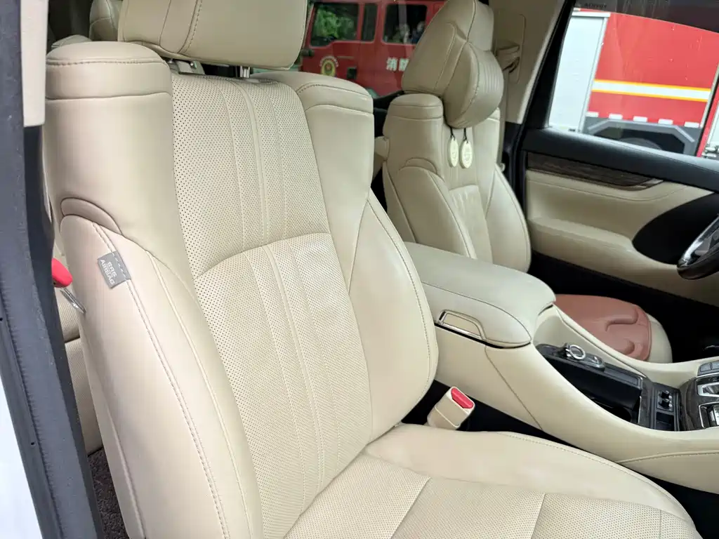 Toyota Alphard 2020 — фото 30