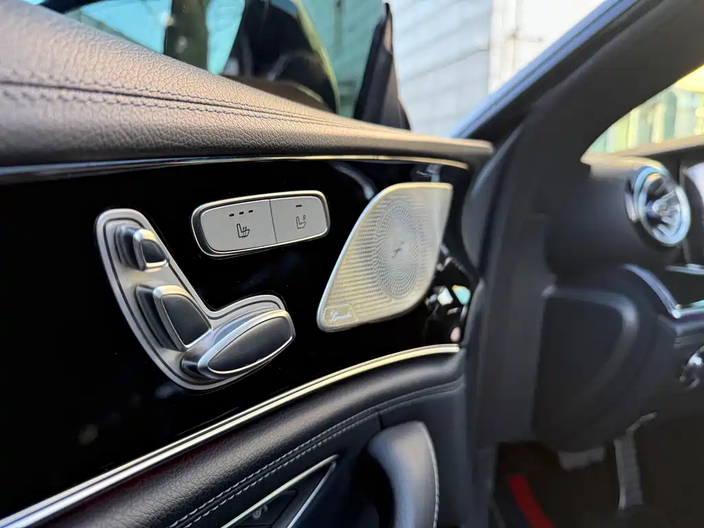 Mercedes-Benz AMG GT 2022 — фото 19