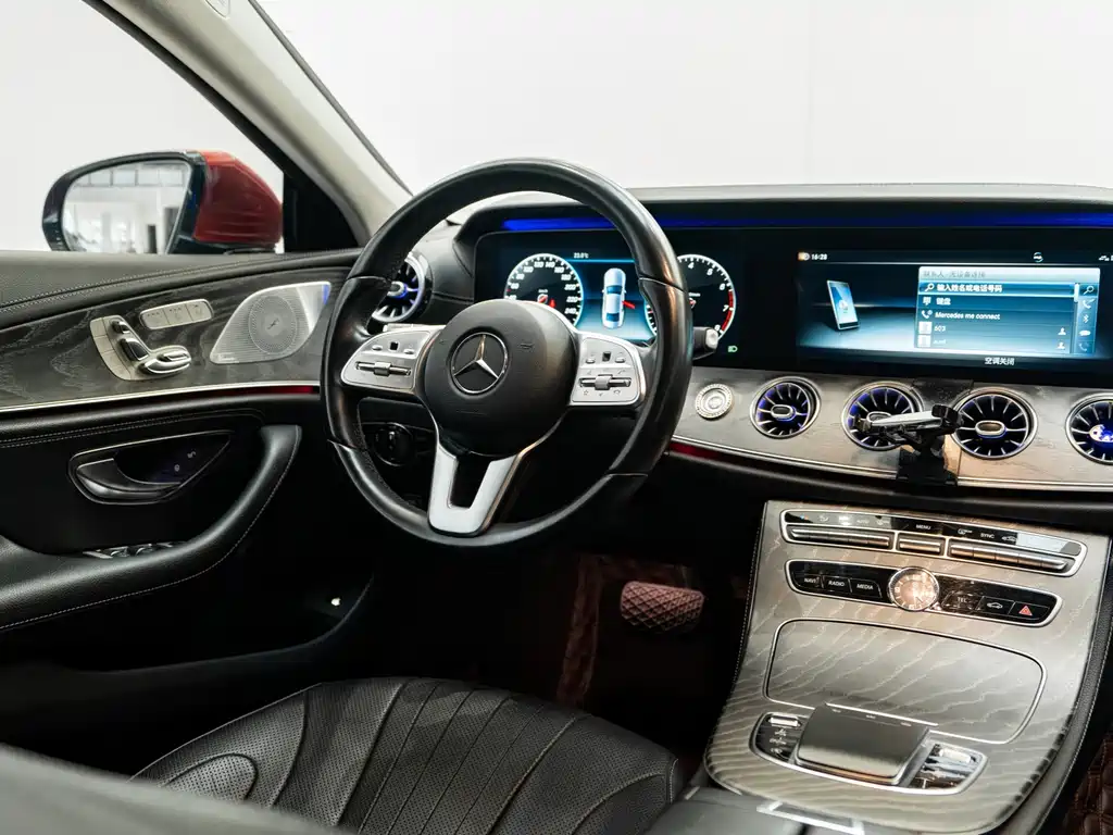 Mercedes-Benz CLS 2019 — фото 11