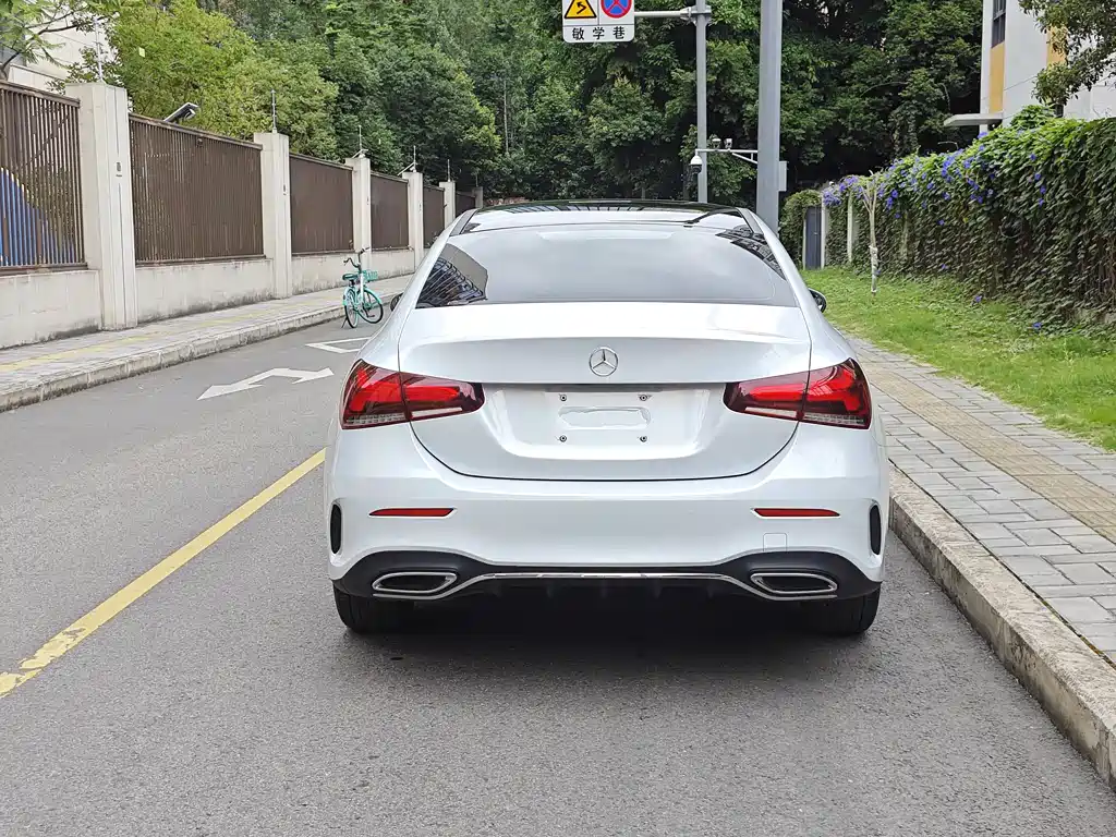 Mercedes-Benz A-Class 2020 — фото 8