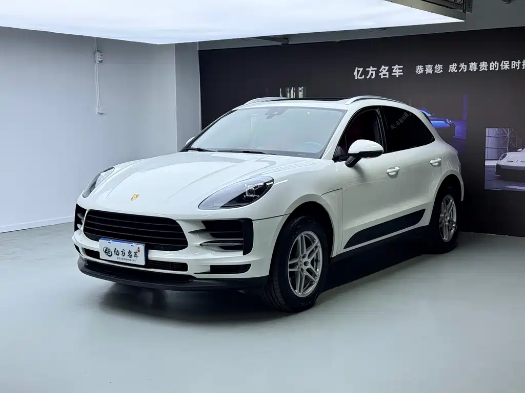 Porsche Macan 2021 — фото 1