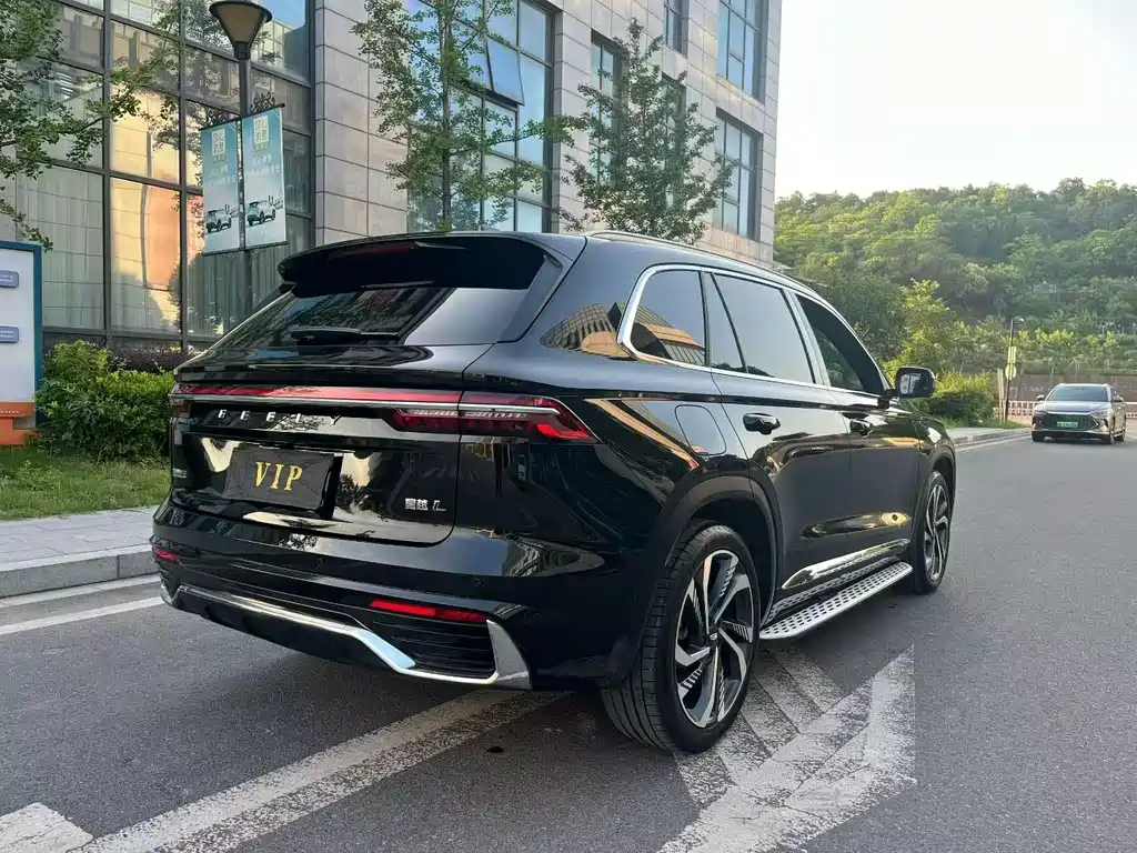Geely Xingyue L 2023 — фото 9