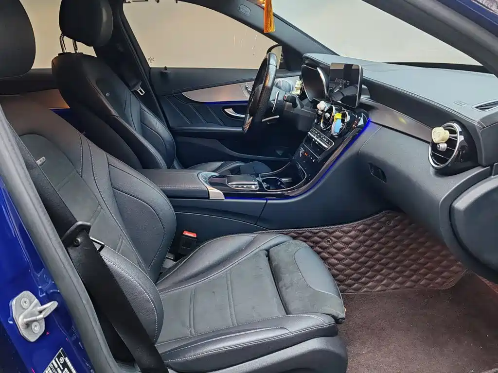 Mercedes-Benz C-Class AMG 2021 — фото 12