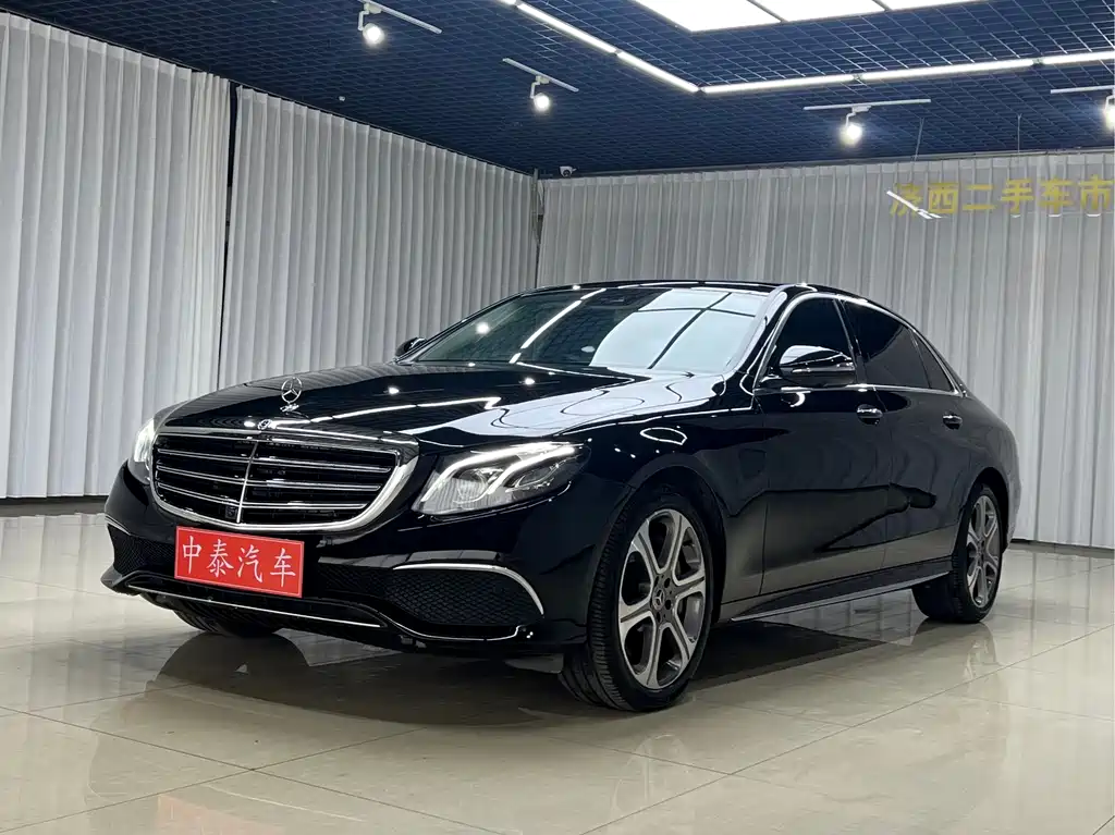 Mercedes-Benz E-Class 2017 — фото 1