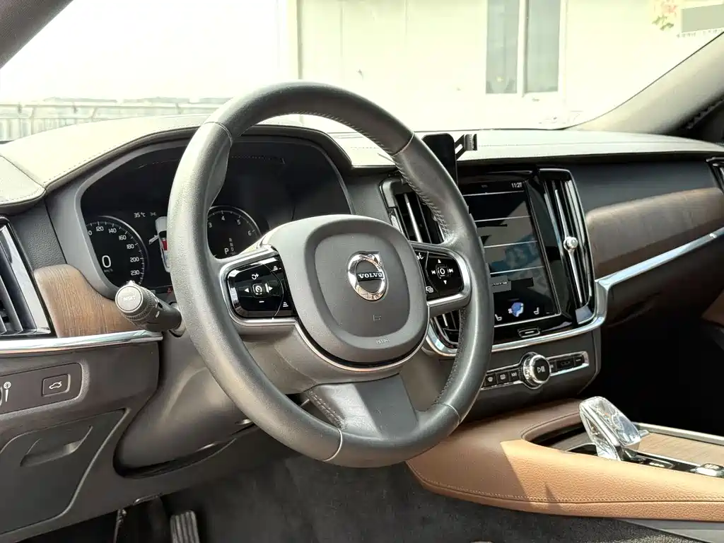 Volvo S90 2021 — фото 4