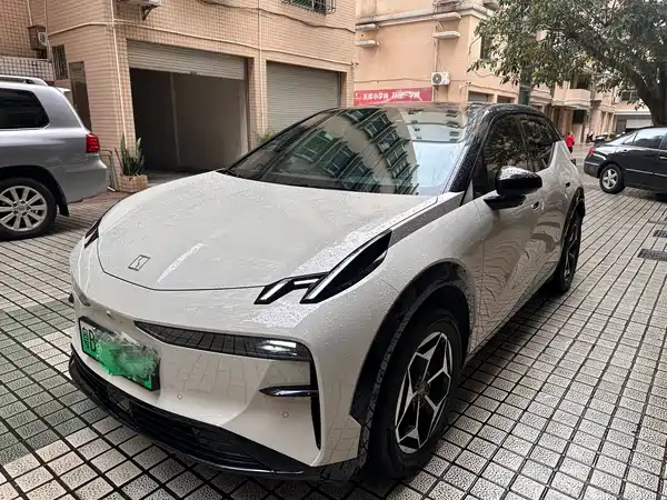 Zeekr X 2025