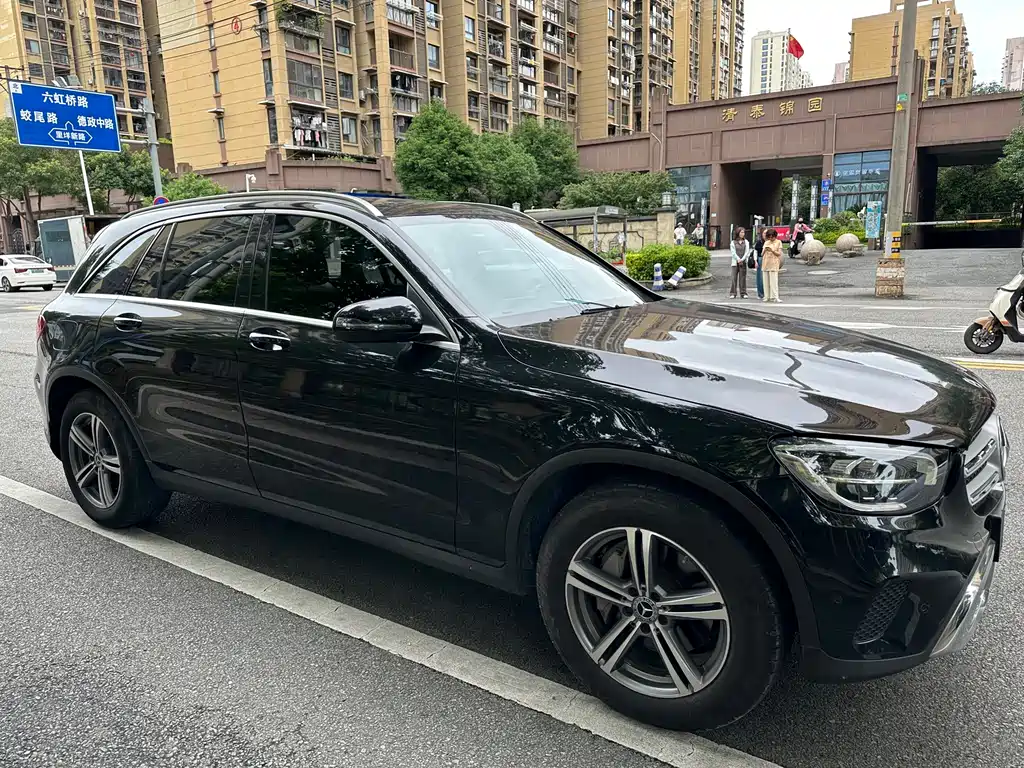 Mercedes-Benz GLC 2022 — фото 4