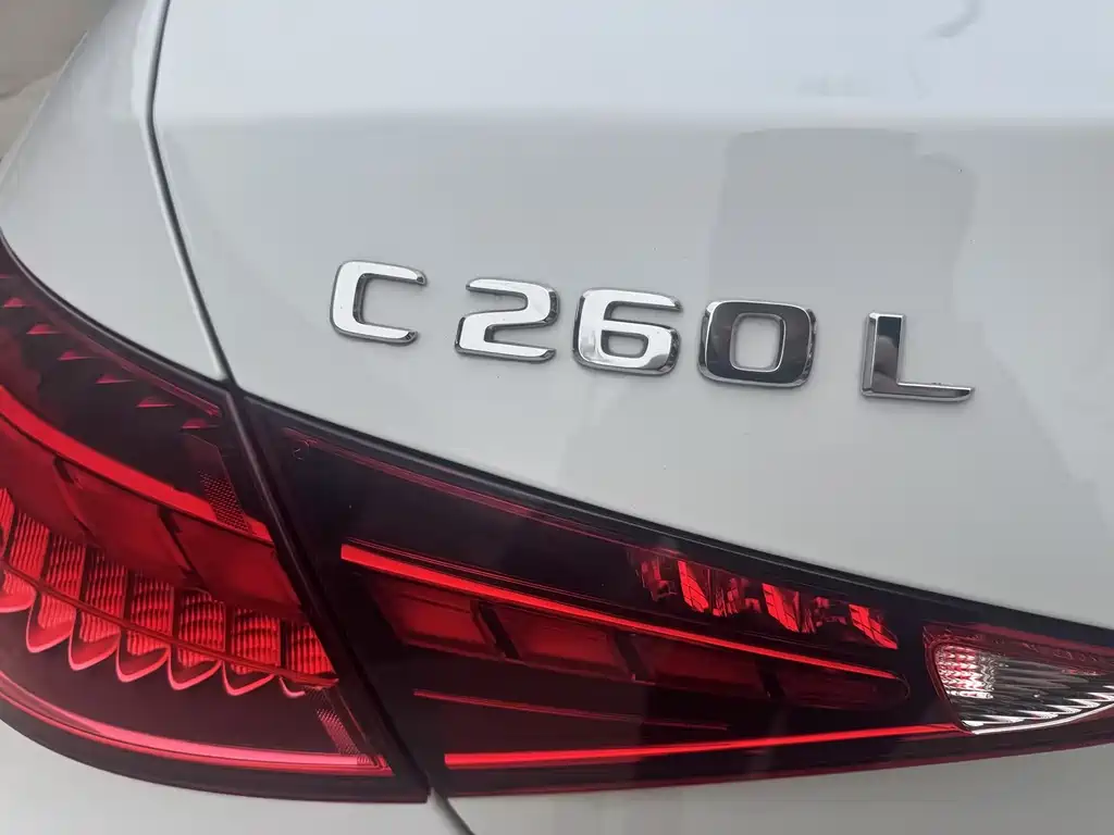 Mercedes-Benz C-Class 2022 — фото 20