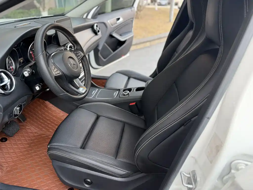 Mercedes-Benz GLA 2018 — фото 6
