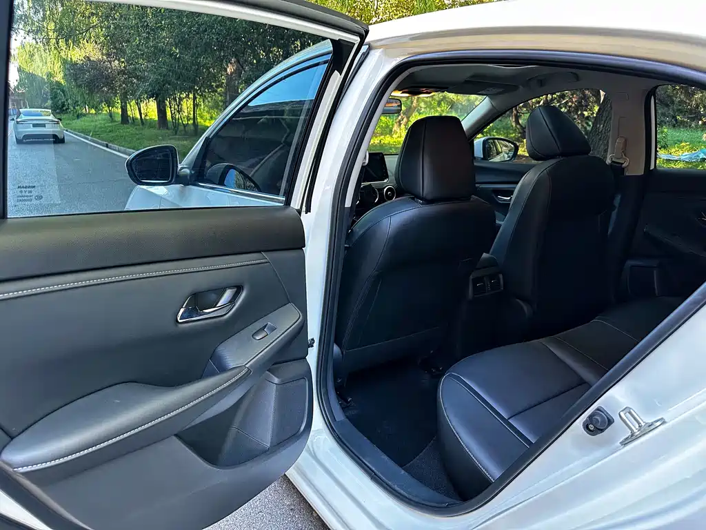 Nissan Sylphy 2025 — фото 11