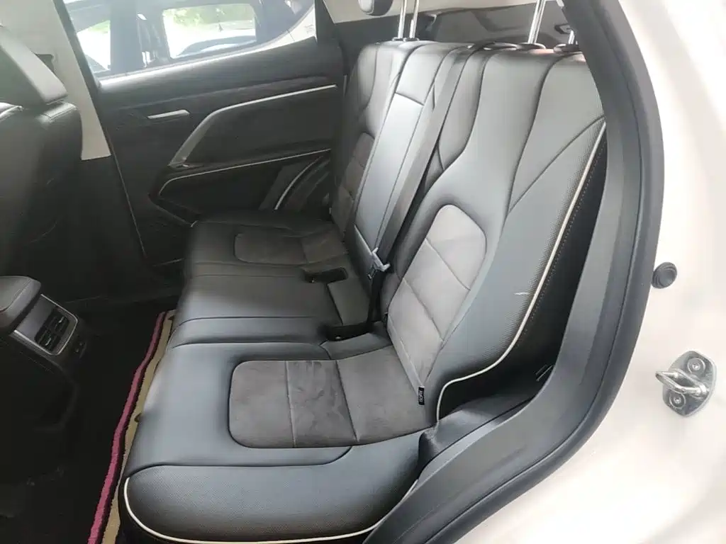 Haval H6 2023 — фото 17