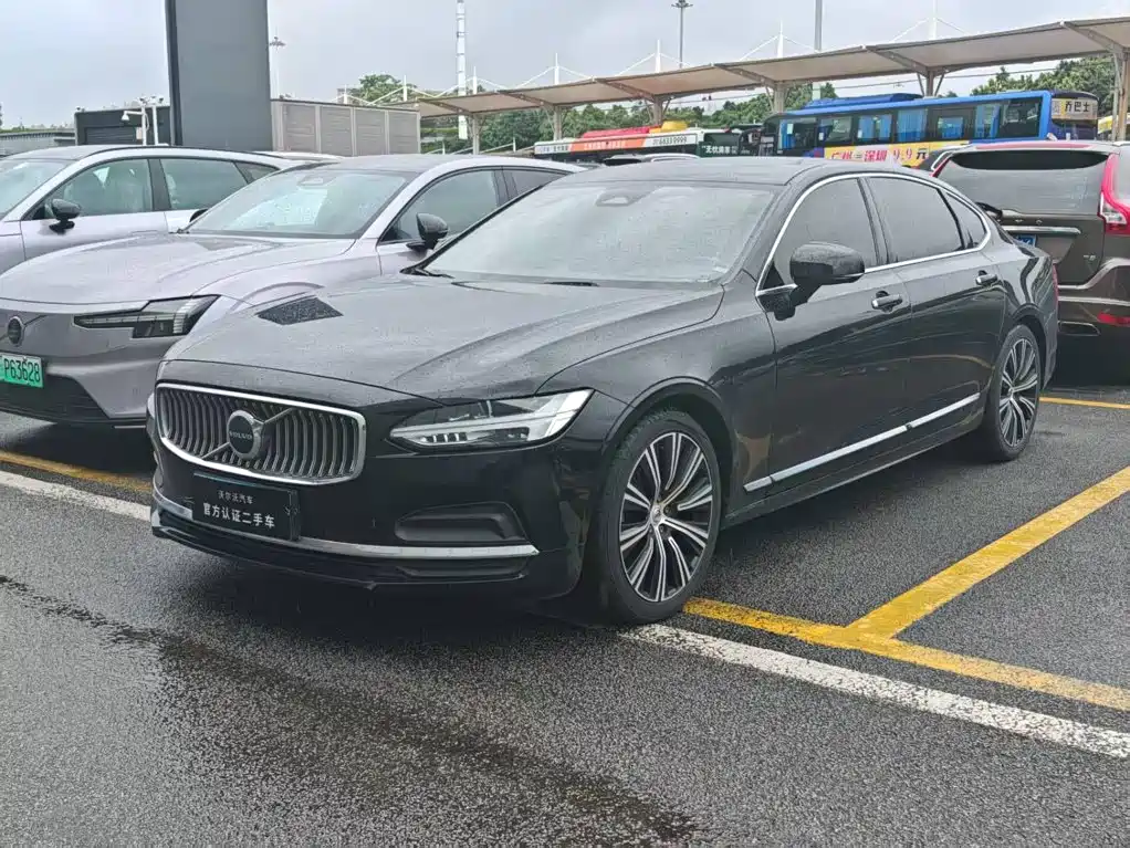 Volvo S90 2023 — фото 1