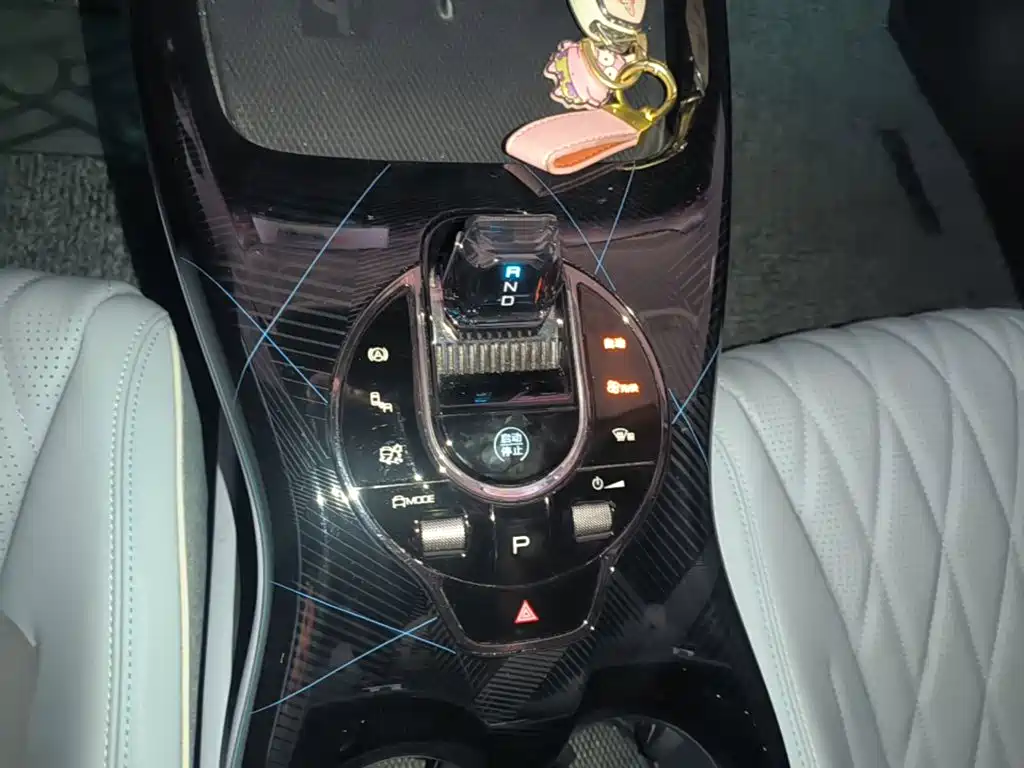 BYD Seal 2023 — фото 14