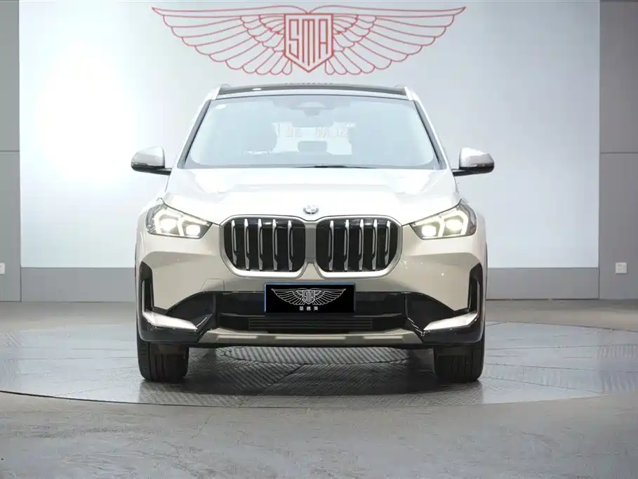 BMW X1 2025 — фото 2