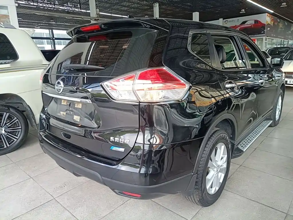 Nissan X-Trail 2016