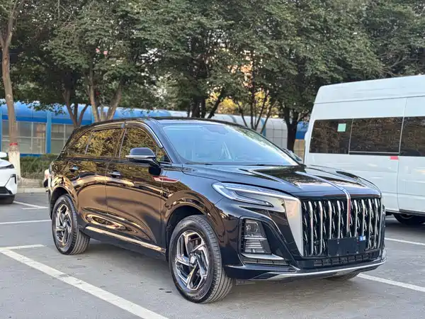 Hongqi HS3 2024