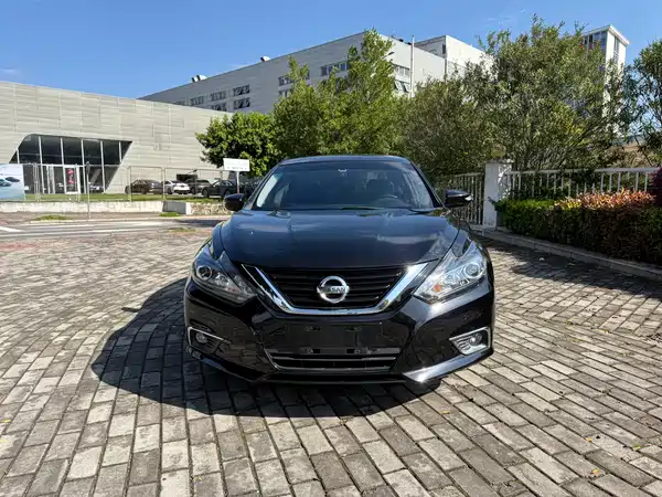 Nissan Teana 2018