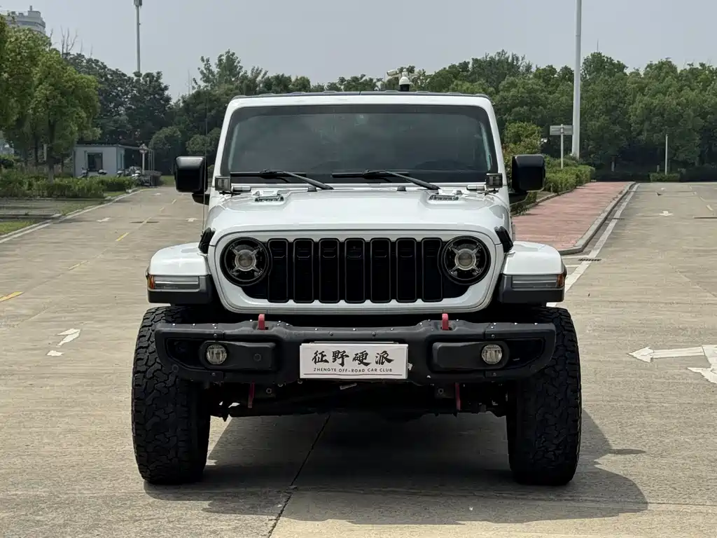 Jeep Wrangler 2018 — фото 2
