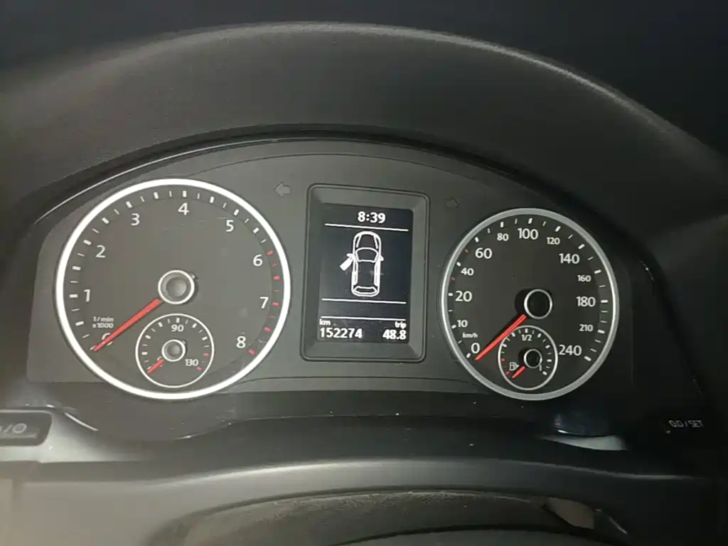Volkswagen Tiguan 2015 — фото 12