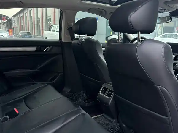 Honda Accord 2021