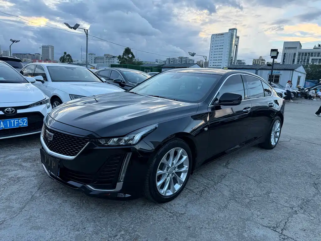 Cadillac CT5 2021 — фото 1
