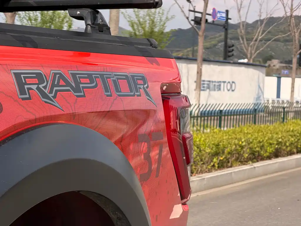 Ford F-150 Raptor 2023 — фото 4
