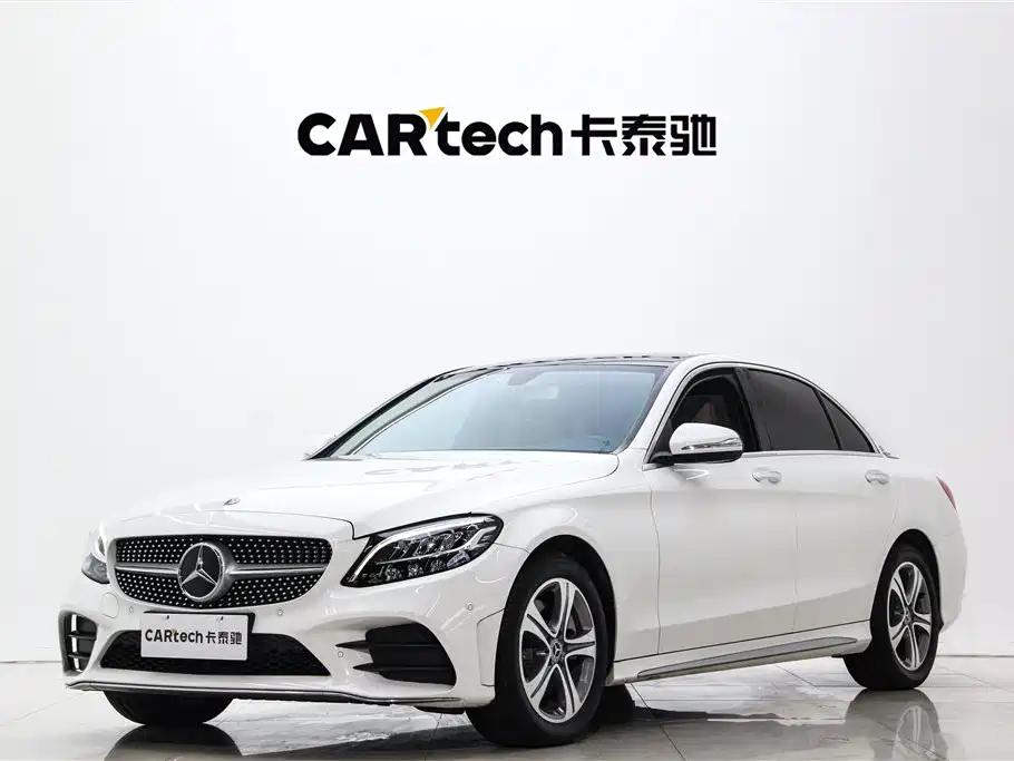 Mercedes-Benz C-Class 2019 — фото 1