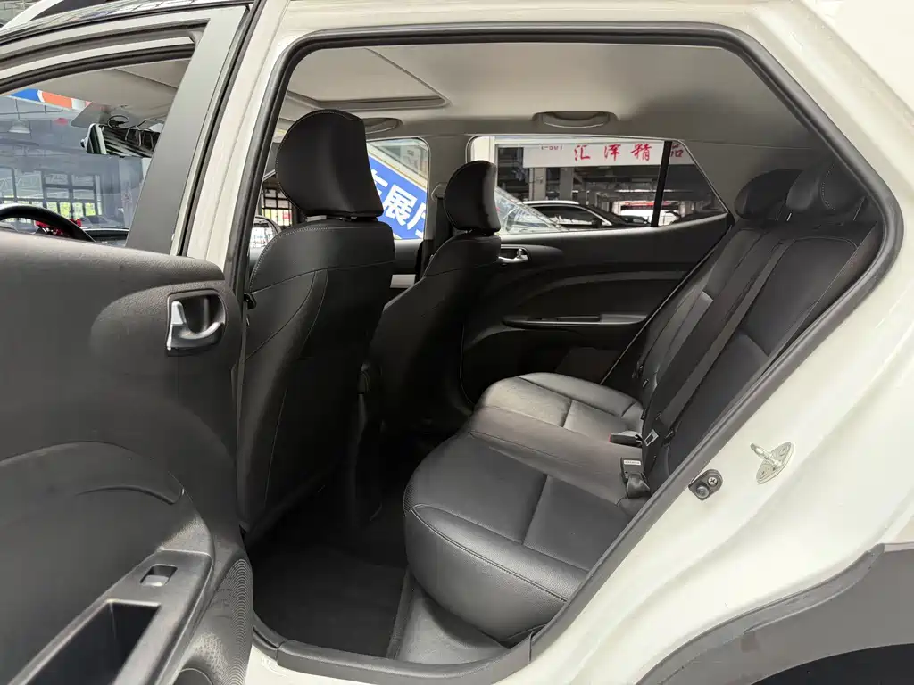 Kia KX1 2023 — фото 11