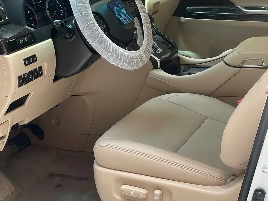 Toyota Alphard 2013 — фото 12