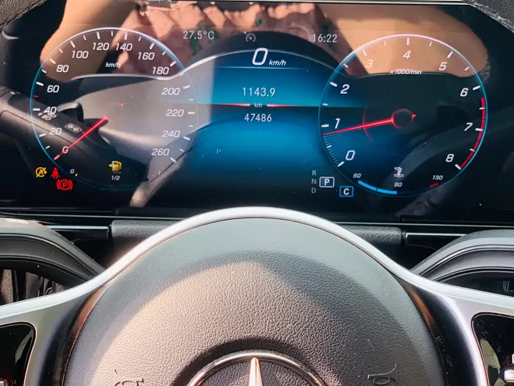 Mercedes-Benz GLA 2021 — фото 16