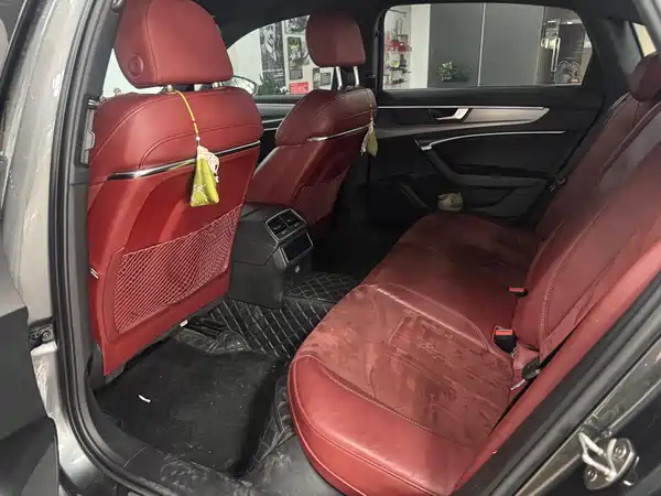 Audi A6L 2021