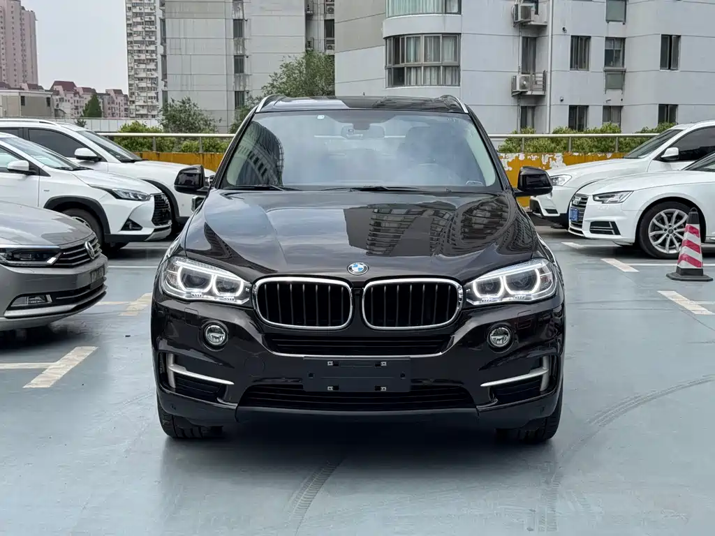BMW X5 2015 — фото 1