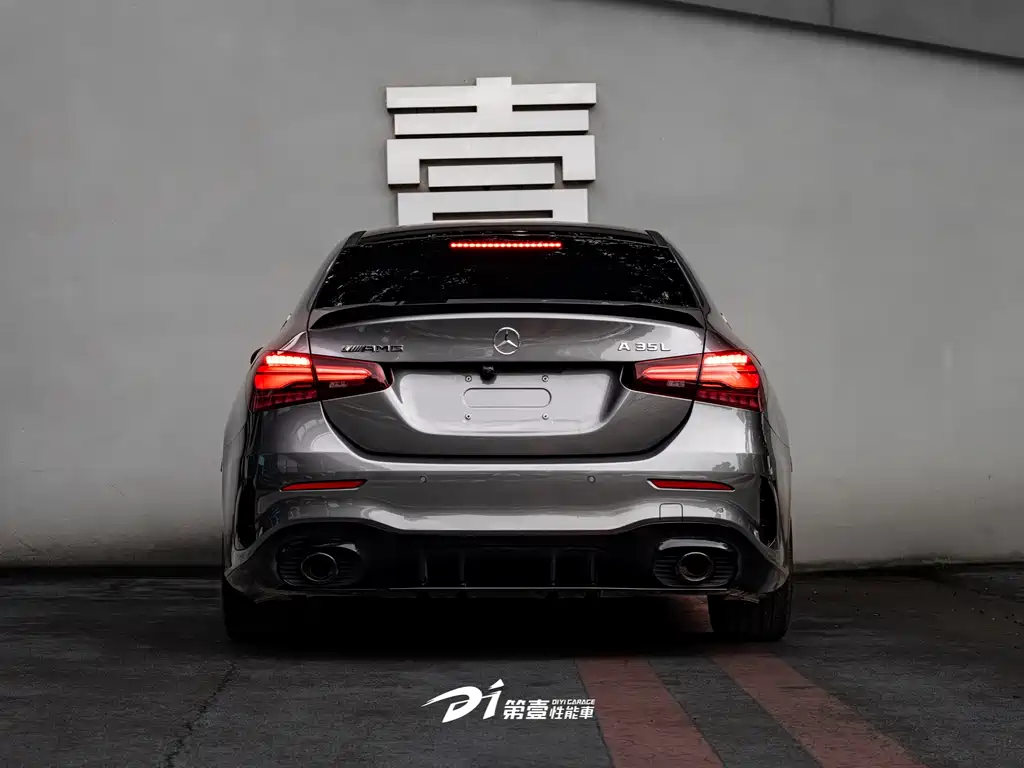 Mercedes-Benz A-Class AMG 2024 — фото 3