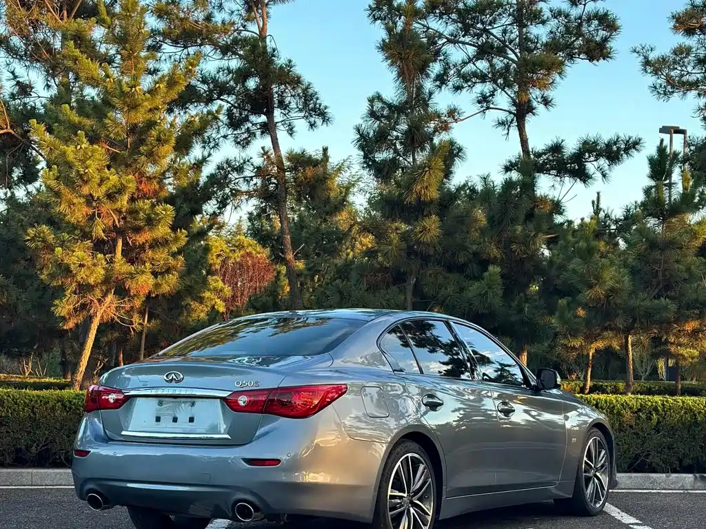 Infiniti Q50 2015 — фото 7