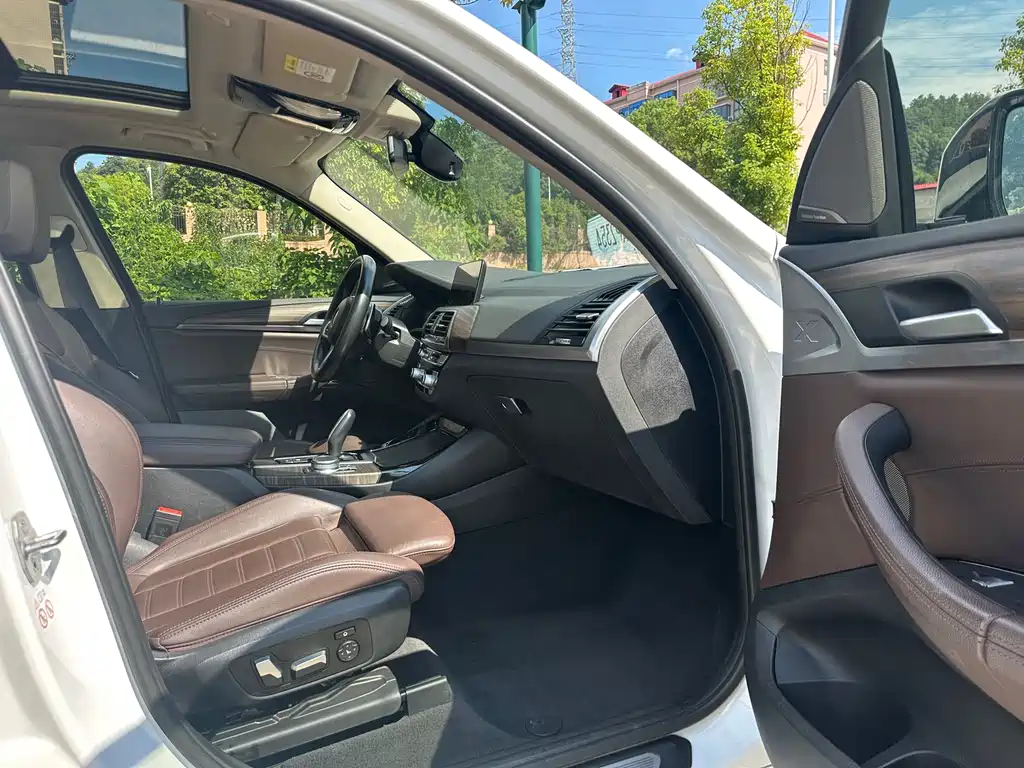 BMW X3 2020 — фото 14