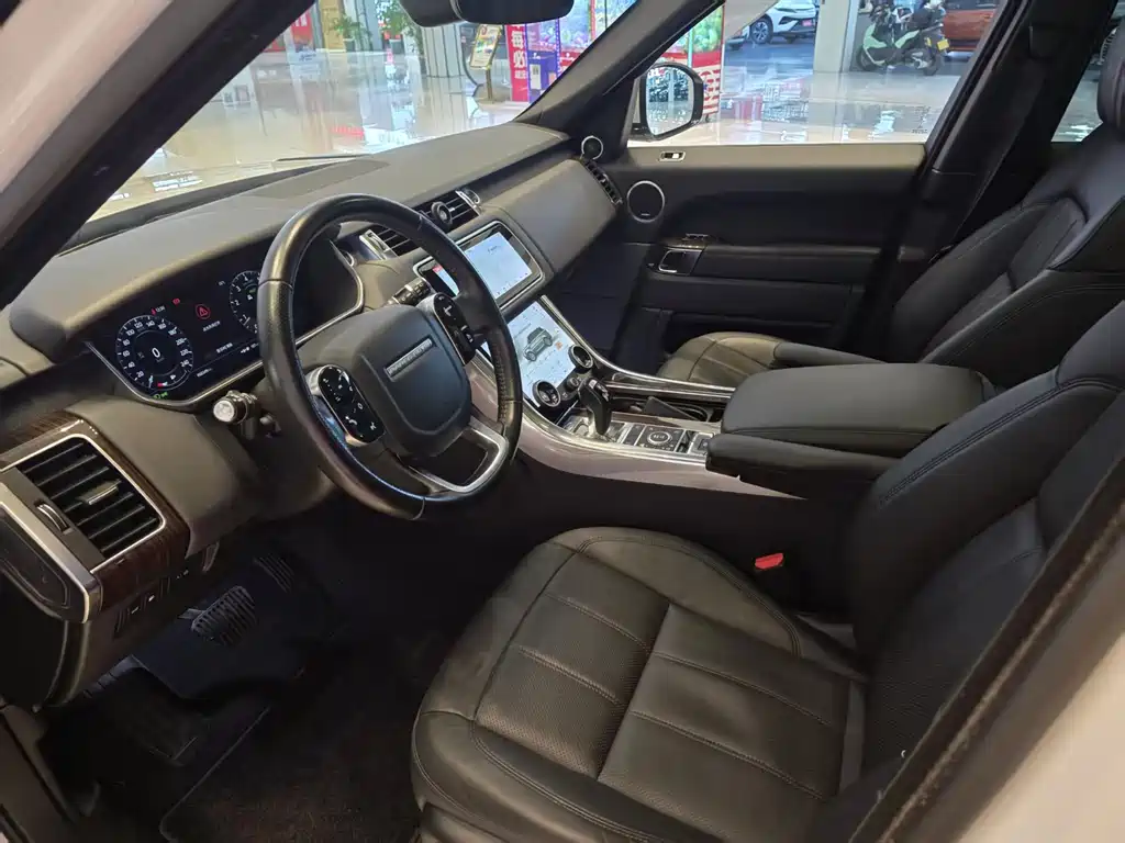 Land Rover Range Rover Sport New Energy 2019 — фото 4