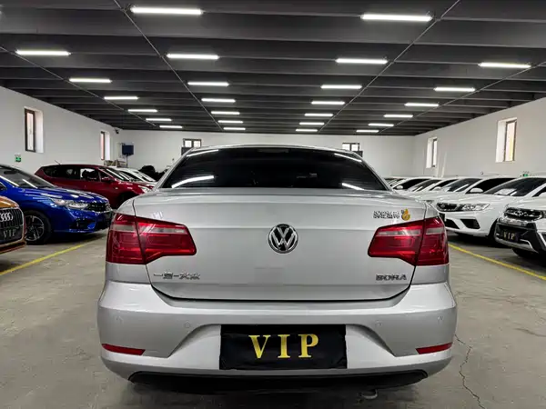 Volkswagen Bora 2016