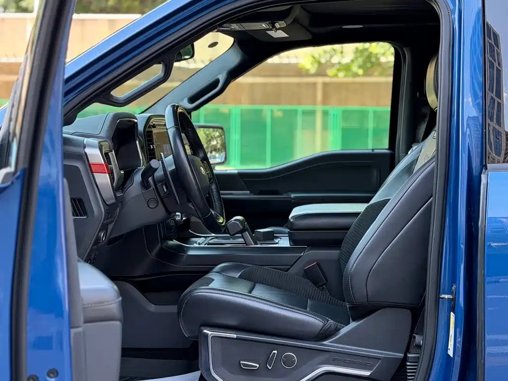 Ford F-150 Raptor 2023 — фото 10