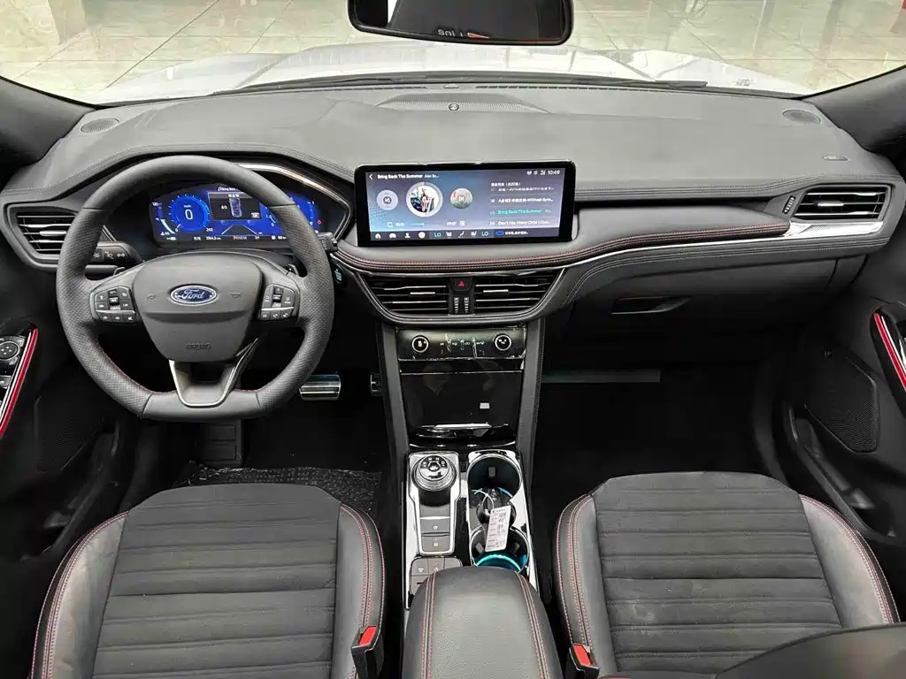 Ford Edge 2023 — фото 2