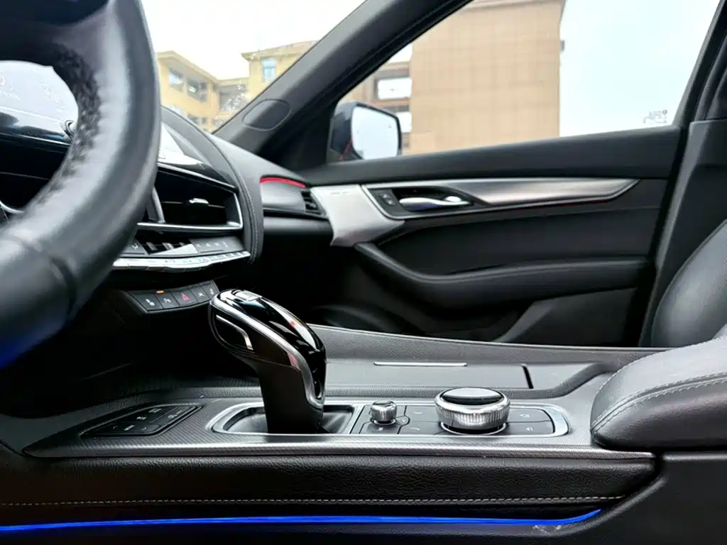 Cadillac CT5 2021 — фото 10